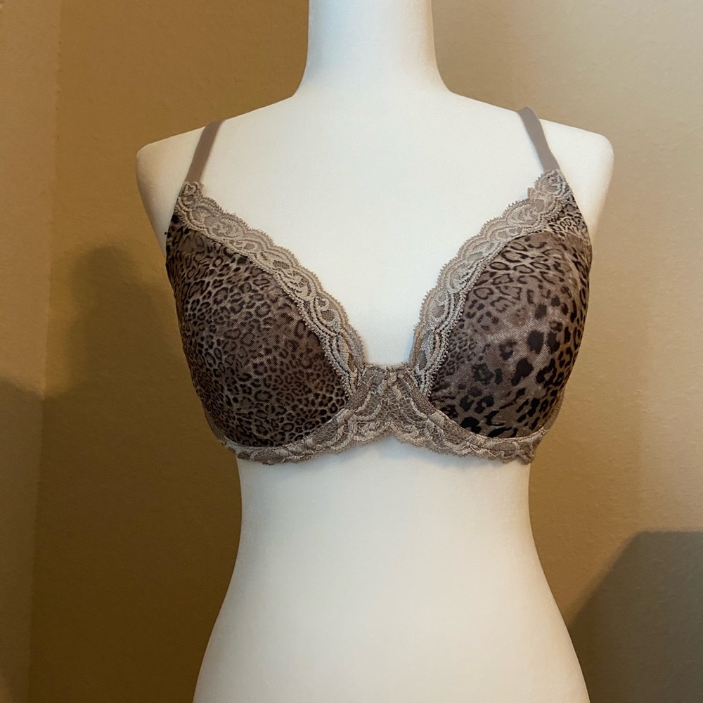 32DDD Natori animal print bra